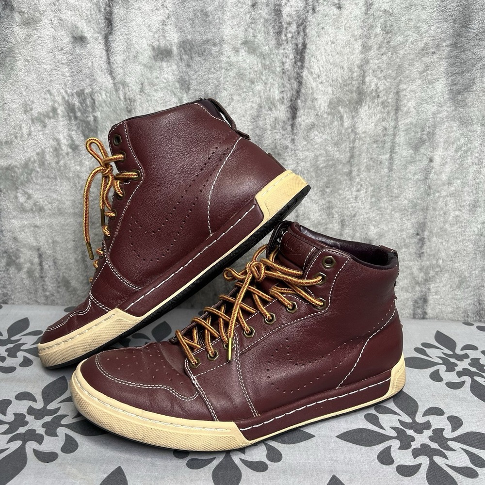 Nike Air Royal Mid Wine Workboot Burgundy Men's Size 8 Leather Shoes